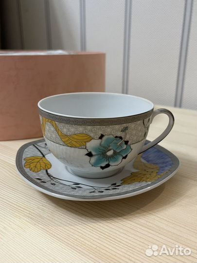 Чайный сервиз на 6 персон