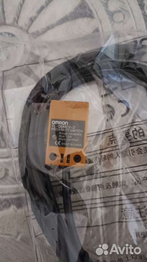 Датчик omron 2T-Q5MC2-Z