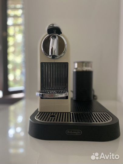 Кофемашина delonghi nespresso
