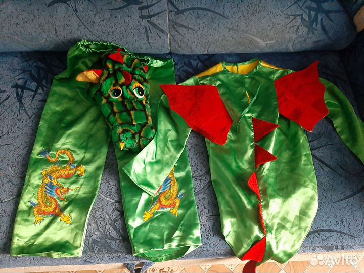 Новогодний костюм динозавра детский