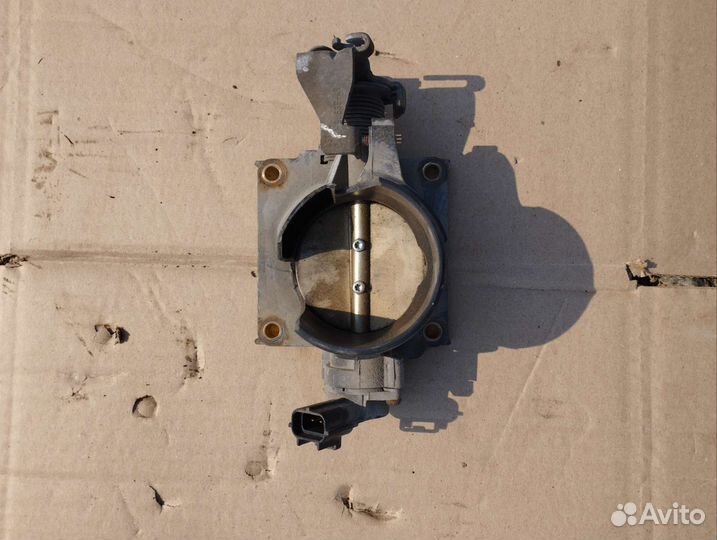 Дросельная заслонка на запчасти Mazda Axela 1