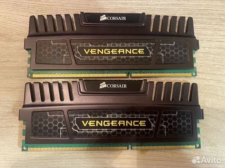 4GB(DDR3), 2GB(DDR2)