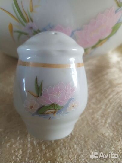Супница фарфоровая бу