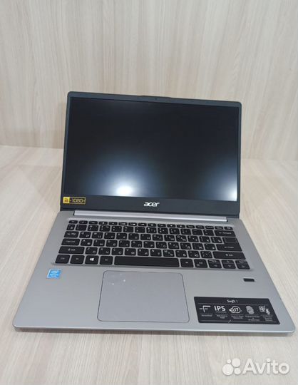 Ультрабук Acer