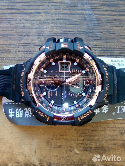 Часы спортивные водоупорные