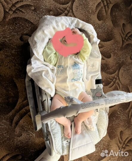 Шезлонг детский