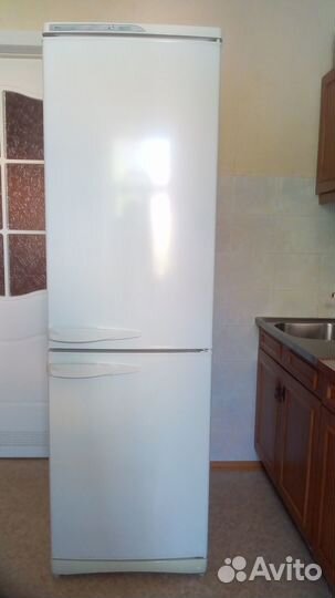 Холодильник двухкамерный 