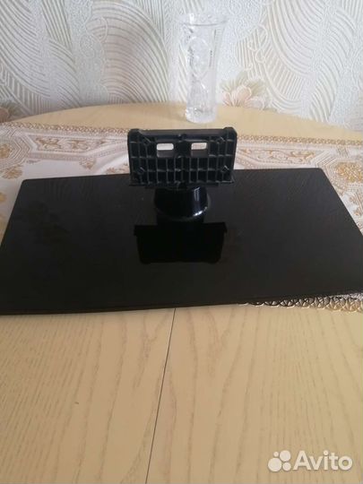 Подставка / ножка под телевизор LG