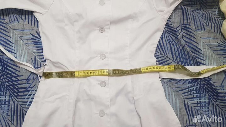 Медицинский халат женский (новый) 40 размер