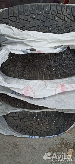 Nokian Tyres Hakkapeliitta 7 SUV 235/65 R17