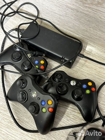 Приставка xbox 360s 250 гб прошитая