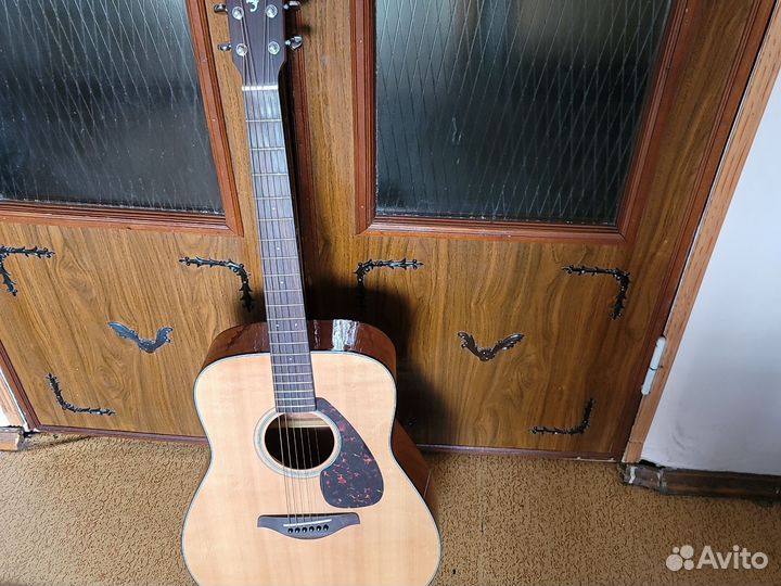 Акустическая гитара yamaha fg800