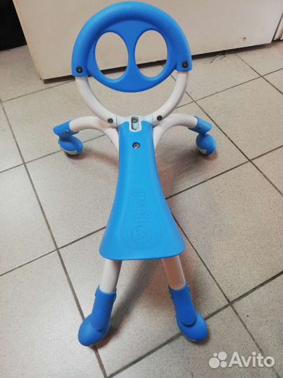 Беговел детский бу