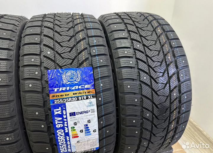 Tri Ace Snow White II 255/35 R20 55J