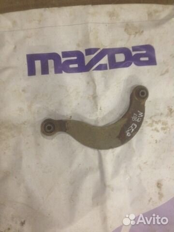 Рычаг серповидный Мазда 3