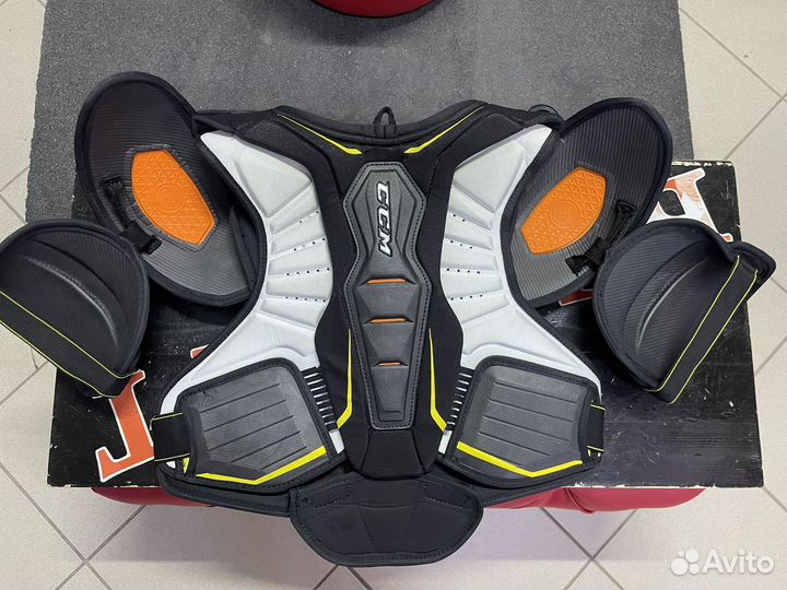 Нагрудник хоккейный Ccm AS-1 ST-XL