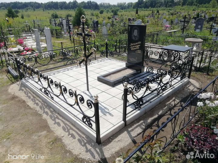 Благоустройство мест захоронений, установка памятн