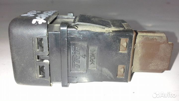 Замок выключения подушки безопасности Peugeot 206