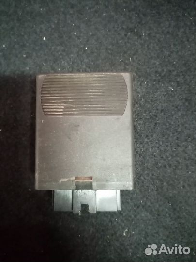 Реле поворота Мерседес Спринтер 901