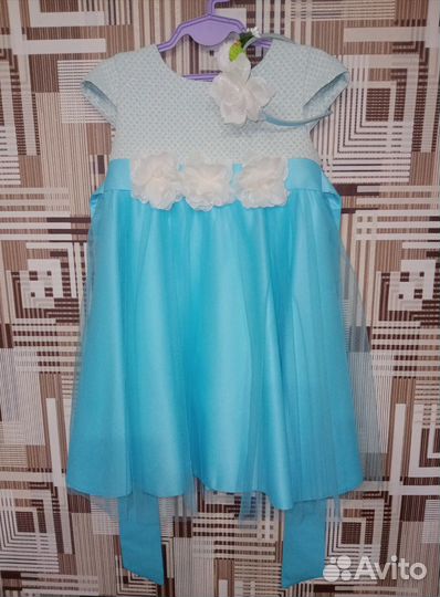 Платье для девочки нарядное р.110