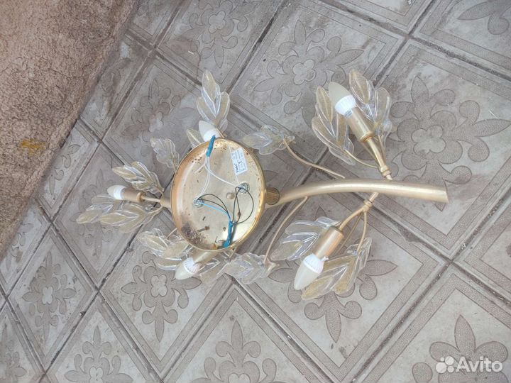 Люстра потолочная