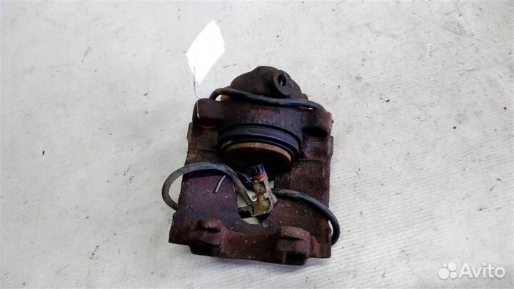 Суппорт передний правый mersedesbenz W210 E 00-02г