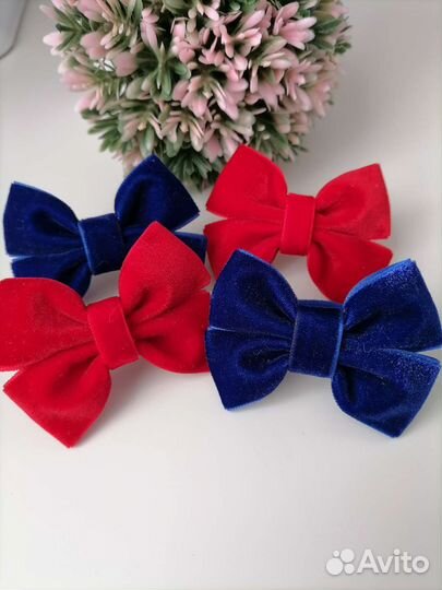 Бантики из бархатной ленты