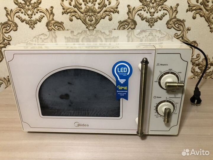 Микроволновая печь Midea