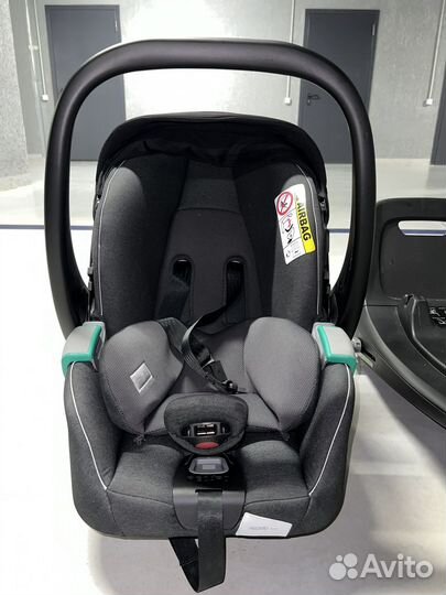 Автокресло recaro