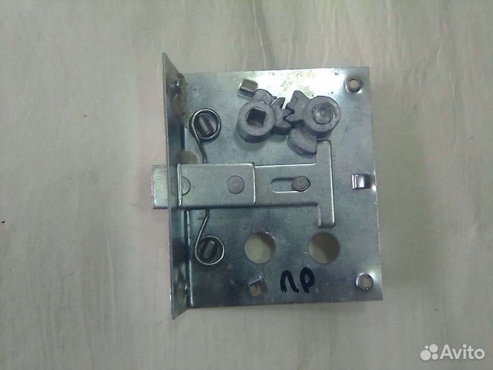Замок двери УАЗ 469