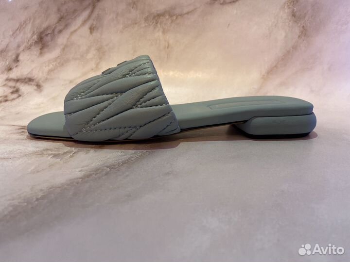 Тапочки, miu miu женски размер 36
