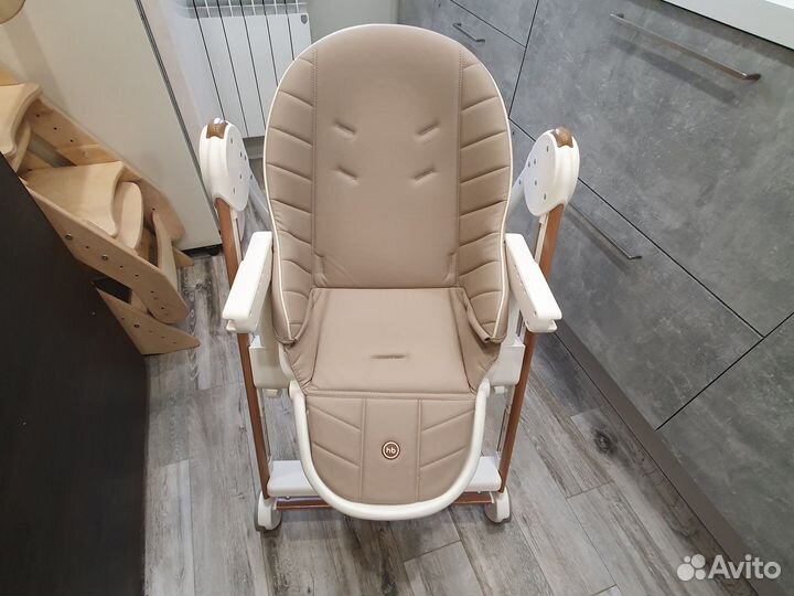 Стульчик для кормления happy baby berny v2 beige