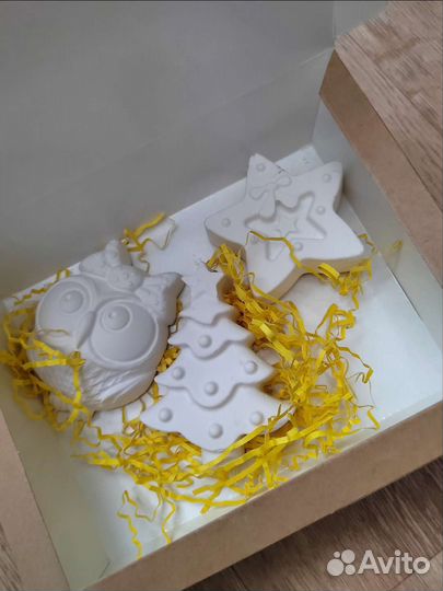 Фигурки из гипса новогодний подарок, декор