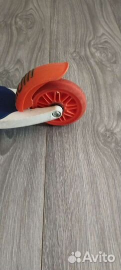 Самокат детский трехколесный