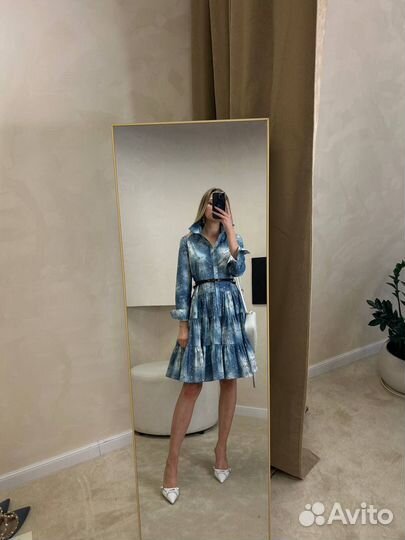 Платье Louis Vuitton в наличии