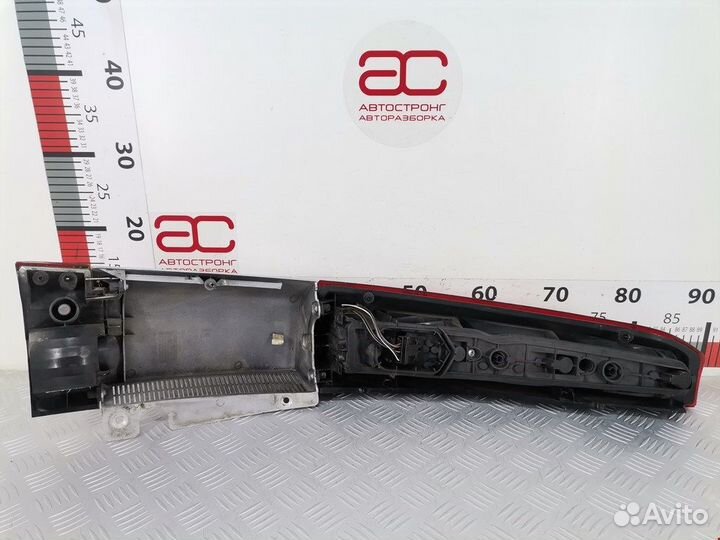 Фонарь задний для Opel Meriva A 93184713