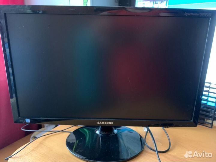 Монитор Samsung S20B300N