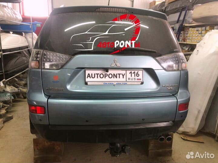 Фаркоп Mitsubishi Outlander XL под квадрат