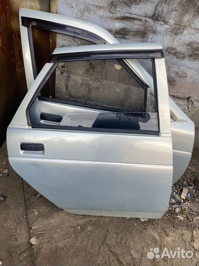 Дверь задняя правая ваз 2110