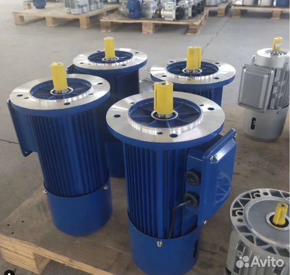 Электродвигатель аир 200L2 45кВт 3000об новый