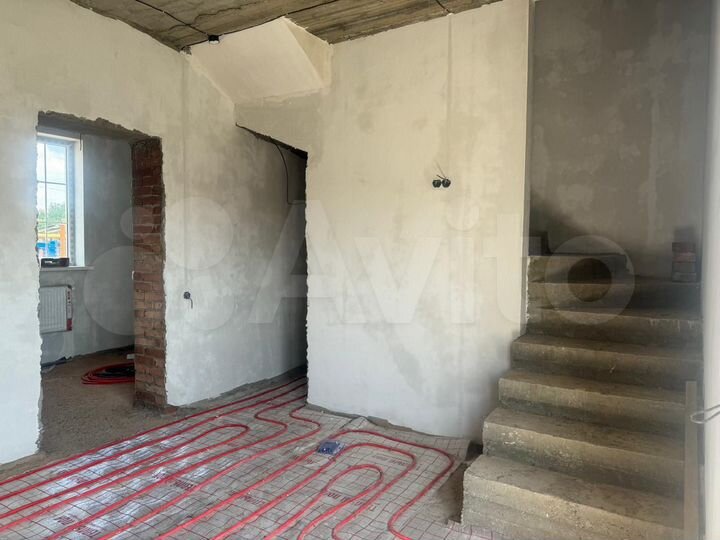 Дом 100 м² на участке 2,5 сот.