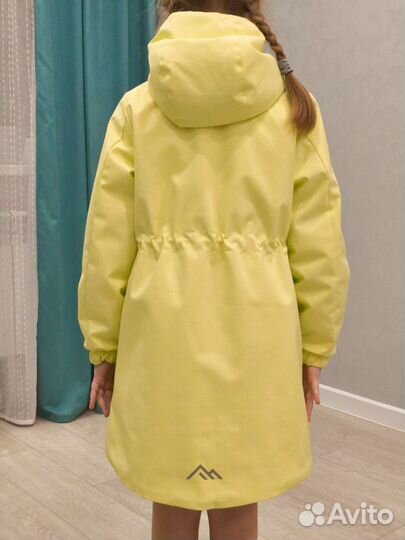 Куртка демисезонная для девочки