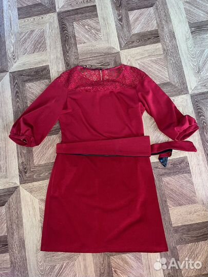 Платье женское