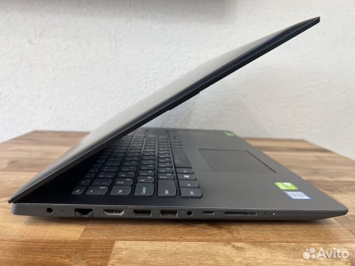 2020 Lenovo GeForce MX150 i3-7020 12Gb SSD256+HDD
