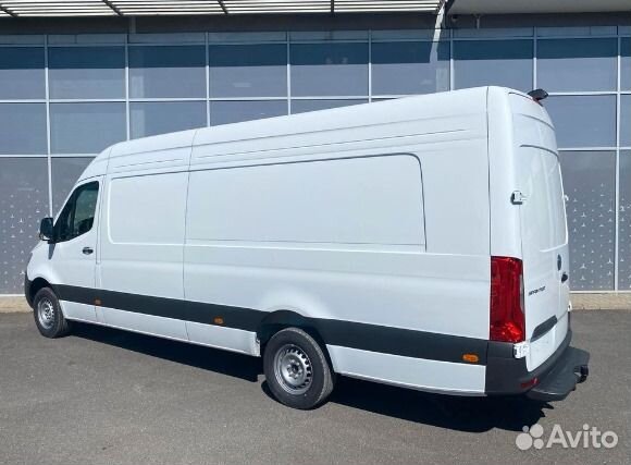 Mercedes-Benz Sprinter цельнометаллический, 2024