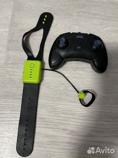 Радиоуправляемая машинка