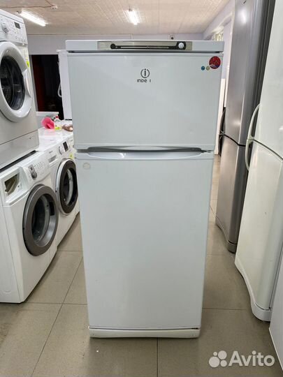 Холодильник б/у Индезит с гарантией