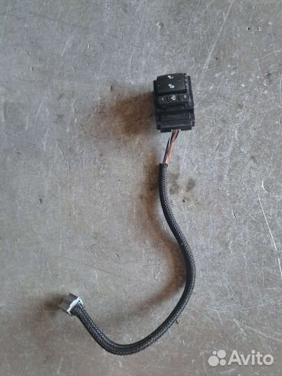 Кнопка подогрева передний левый Cadillac SRX