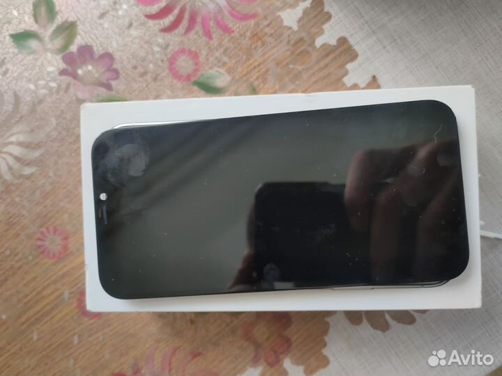 Дисплей iPhone 12