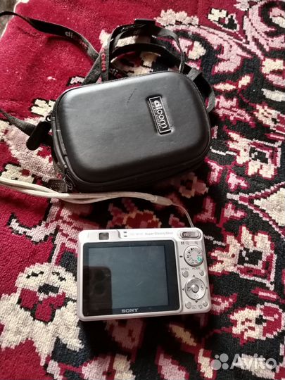 Цифровой фотоаппарат sony